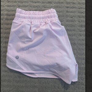 Pink Hotty Hot LR Short 2.5 inch lined Lululemon size 6 NEW with Tags